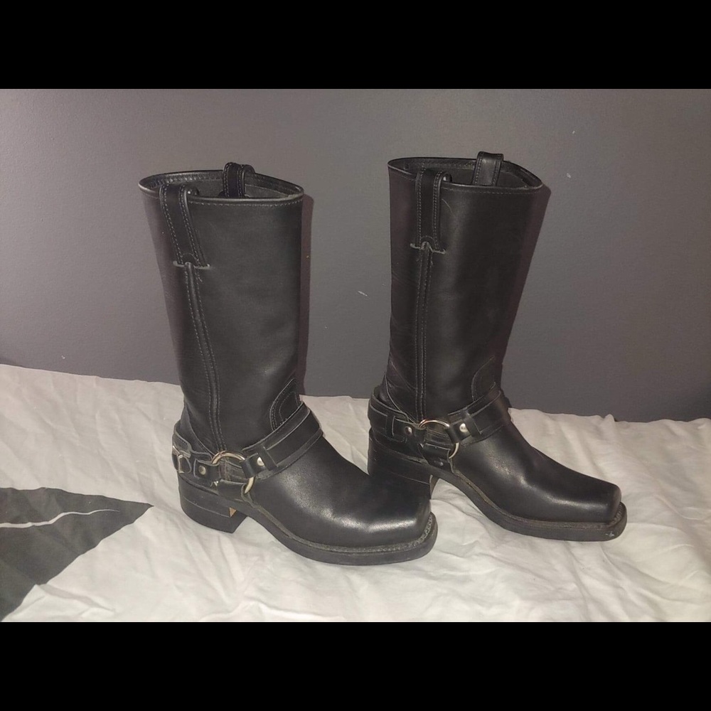 Black Frye Boots with good tread souls!